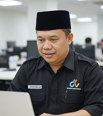 Lukman Hakim, S.Pd.I,S.Kom